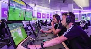 海港发文祝福奥斯卡：艰难时刻会过去，我们与功勋队长同在